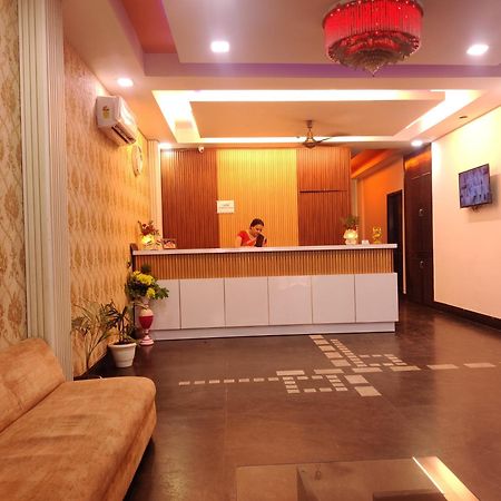 Hotel Delhi Airport Plaza Igi Airport New Delhi Eksteriør billede