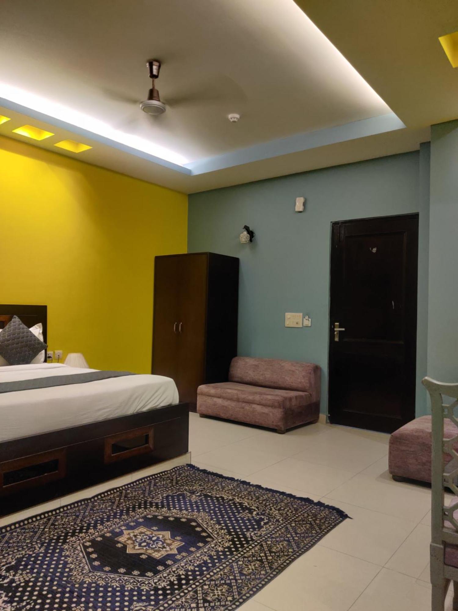 Hotel Delhi Airport Plaza Igi Airport New Delhi Eksteriør billede