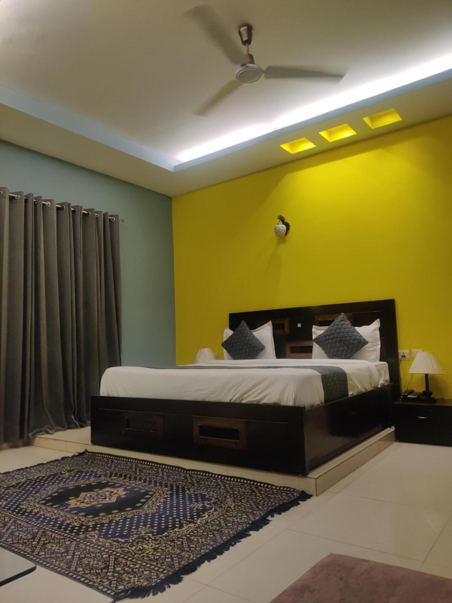 Hotel Delhi Airport Plaza Igi Airport New Delhi Eksteriør billede