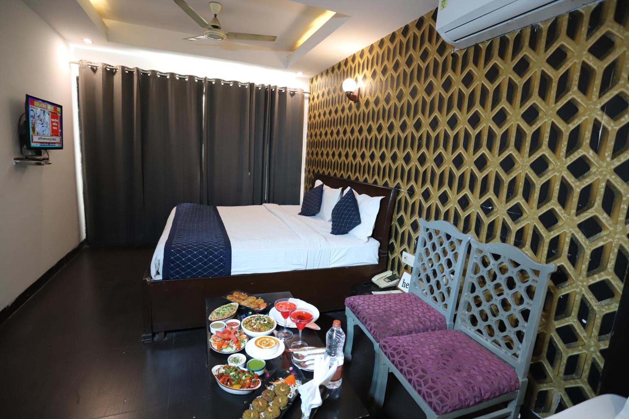 Hotel Delhi Airport Plaza Igi Airport New Delhi Eksteriør billede